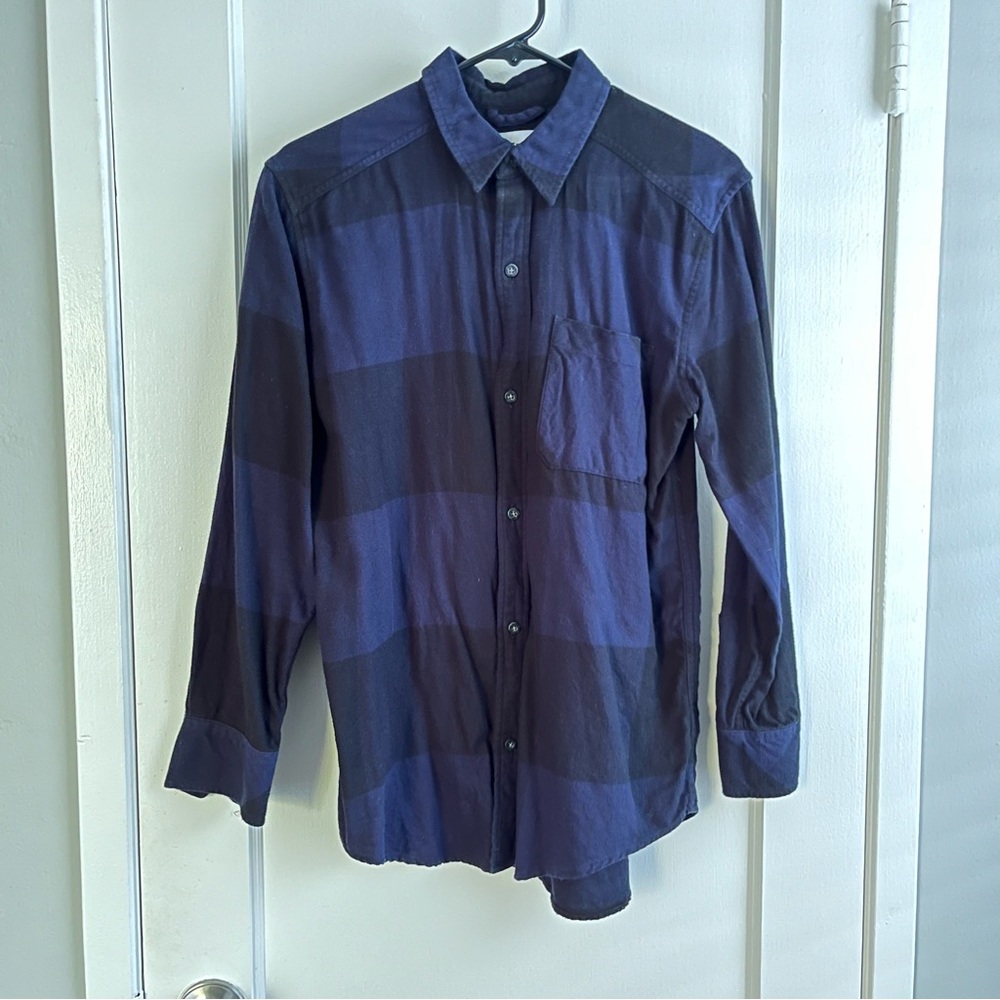 TNA Navy and Black Plaid Flannel Sz S